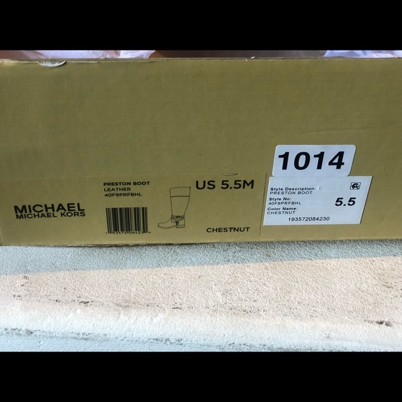 MICHAEL KORS PRESTON LEATHER BOOTS SIZE 5.5 - Picture 7 of 7